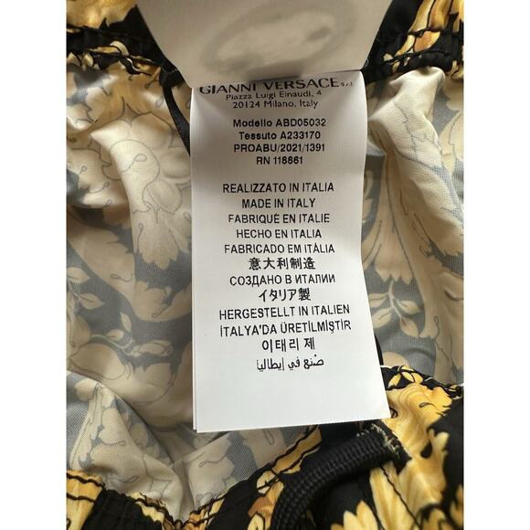Versace Gold Print Logo Women’s Black Short Swim Shorts 8 US (42) ABD05032 NWT - Picture 5 of 8